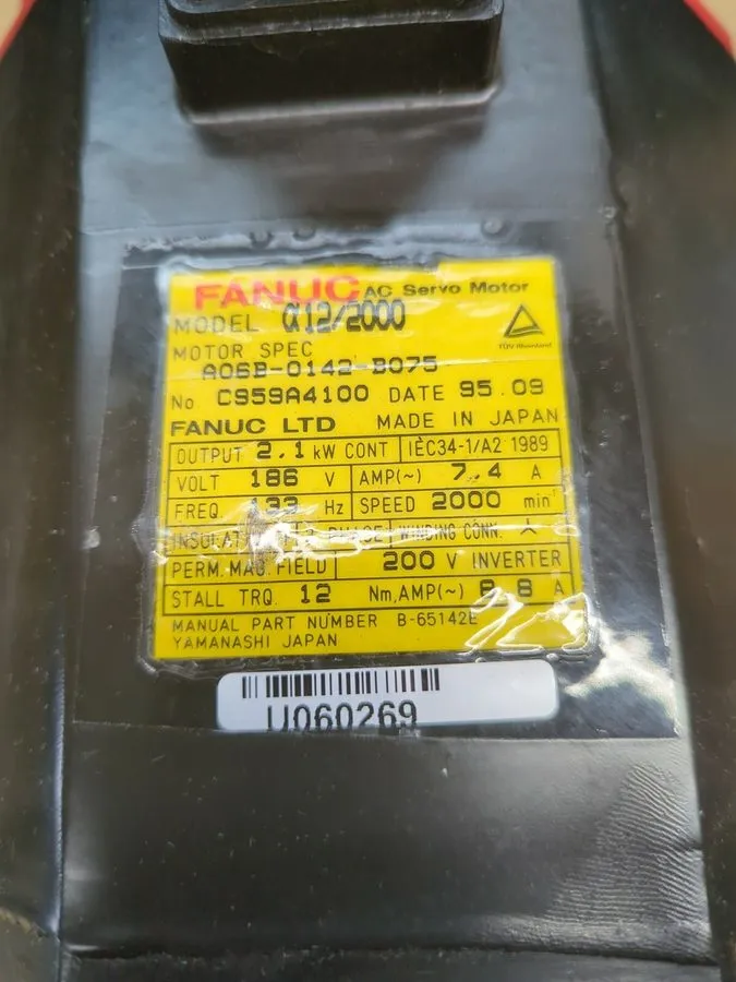 Серводвигатель Fanuc A06B-0142-B075 AC Servo Motor a12/2000 2.1kW 186V 2000rpm 7