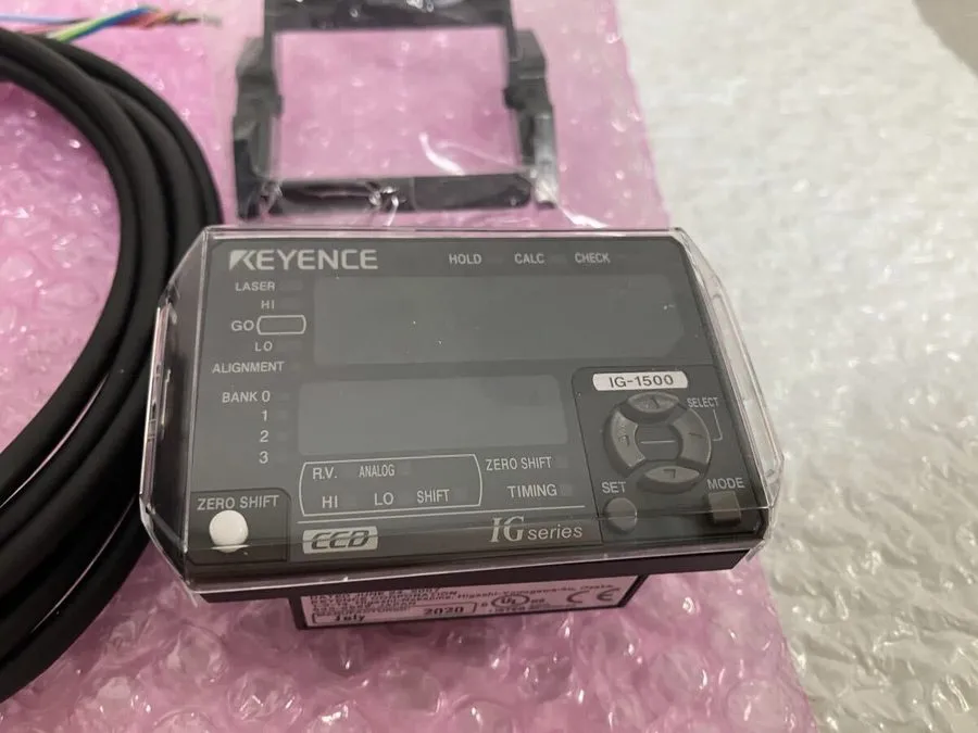 Микрометр KEYENCE IG-1500 Laser micrometer sensor