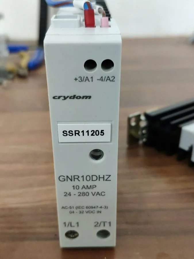 Реле CROUZET GNR10DHZ SOLID STATE RELAY DIN RAIL MOUNT 10A 24-280VAC FREE