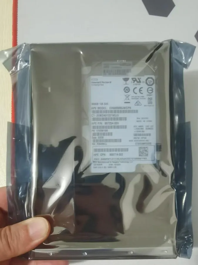 Жёсткий диск 870761-B21 870796-001 HPE 900GB 15K LFF 3.5 in SAS 12G HDD Hard Dri