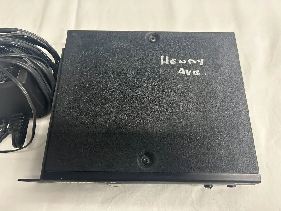 Блок питания Shure LX3-CS Wireless Microphone Receiver Frequency 200.300 W/ POWE — фото лота 2