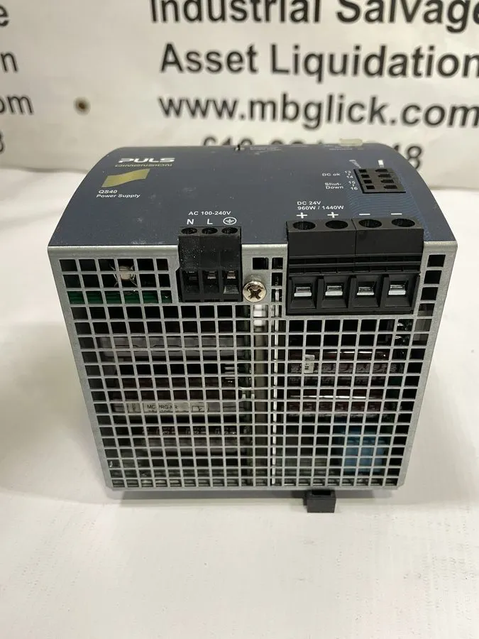 Блок питания PULS QS40.241 DIN-Rail Power Supply 100-240V AC 24-28V DC