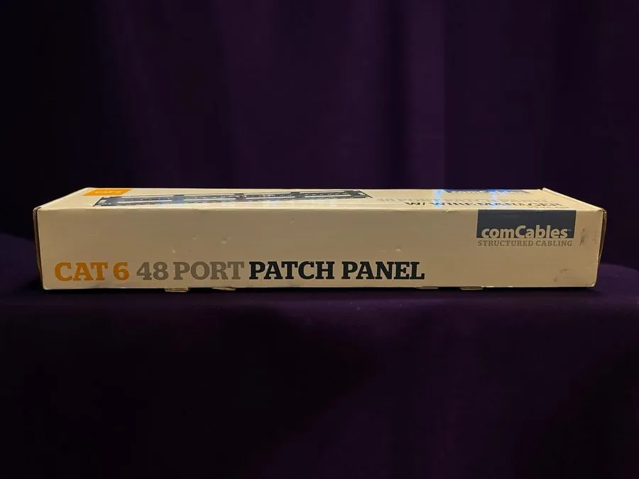 Патч-панель comCables PP-C6-48P CAT6 48-Port Patch Panel w/ Wire Manager 2U Rack — фото лота 1