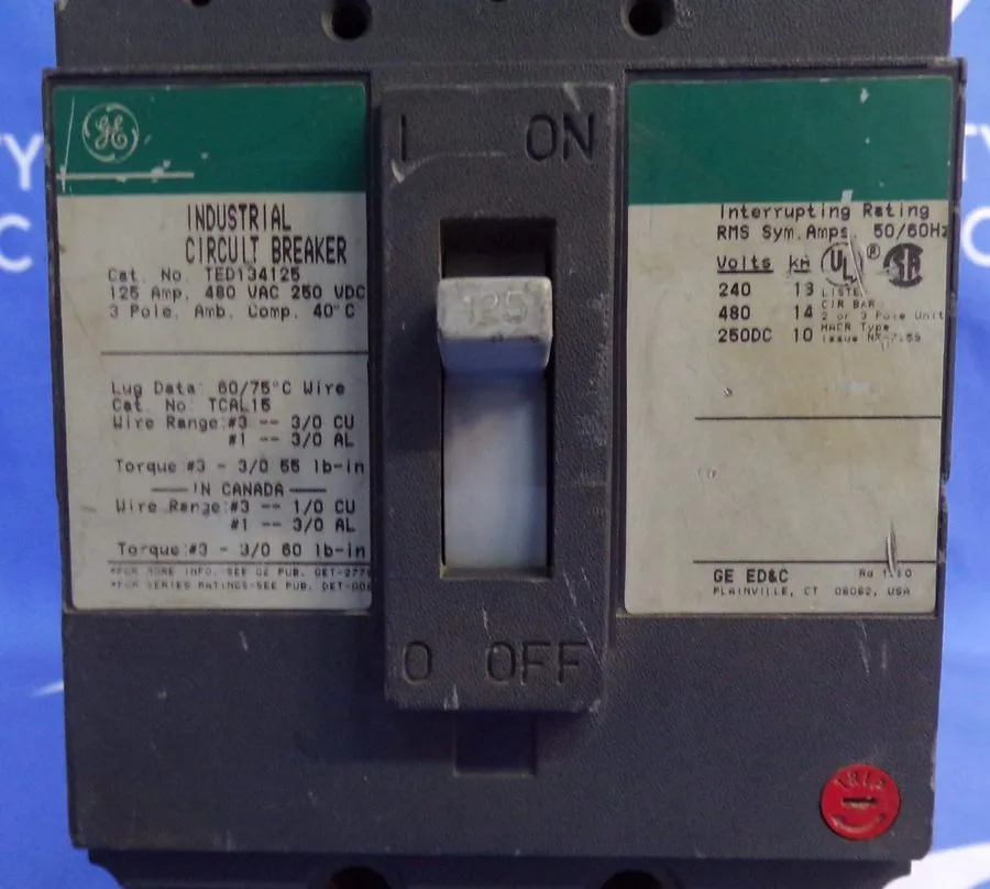 Автоматический выключатель GE TED TED134125 3 Pole 125 Amp 480v Black Circuit Br