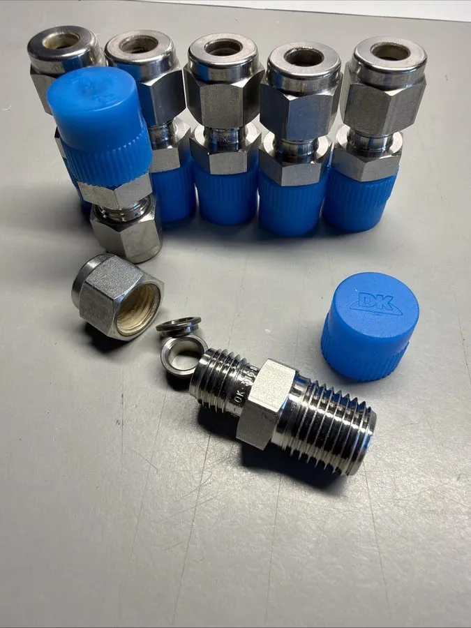 Разъём SWAGELOK SS-400-1-4 SS CONNECTOR FITTING, 1/4" TUBE x 1/4" MNPT MALE