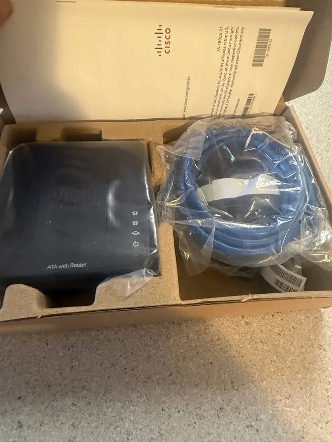 VoIP-шлюз Cisco SPA122 ATA SIP V05 ATA with router