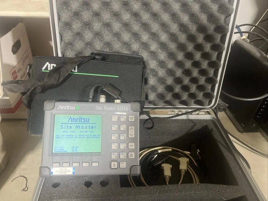 Анализатор Anritsu S331A SiteMaster 25 to 3300 MHz Cable & Antenna Analyzer — фото лота 1