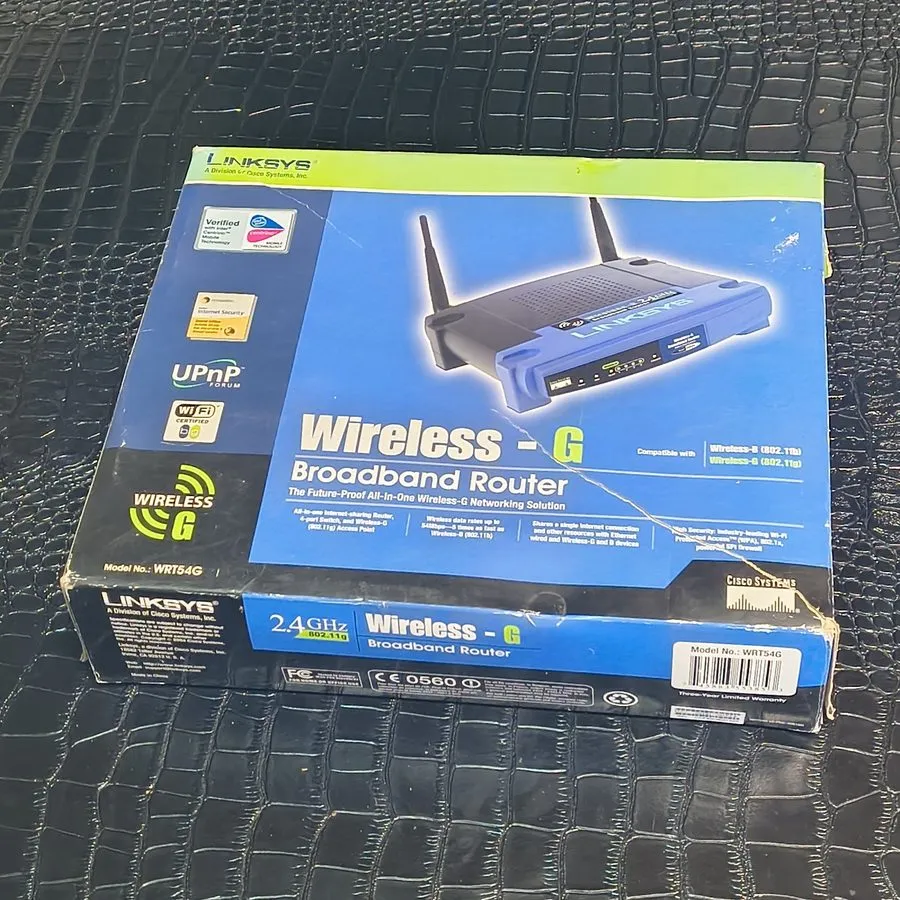 Маршрутизатор Cisco Linksys Wireless-G Broadband Router WRT54GL