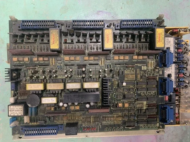 Сервоусилитель Fanuc Spindle Drive A06B-6058-H301 A16B-1100-0220 #104B100PR2