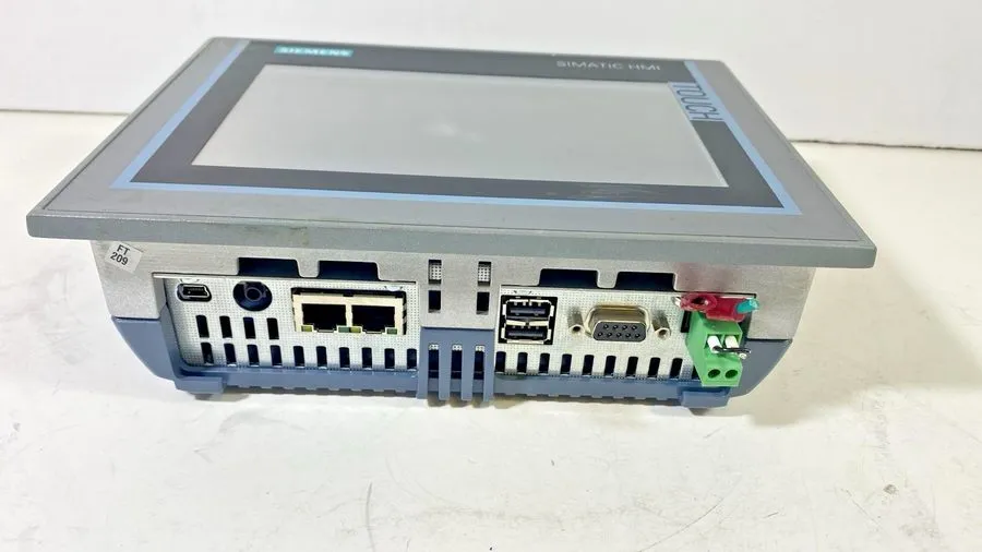 Панель оператора Siemens SIMATIC 6AV2 124-0GC01-0AX0 HMI TP700 Comfort Panel (Pa