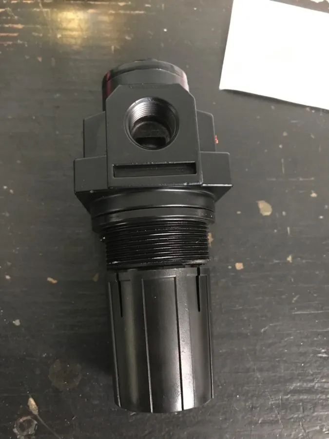 Трубопроводная арматура Rolair Pressure Regulator REG0375 — фото лота 1
