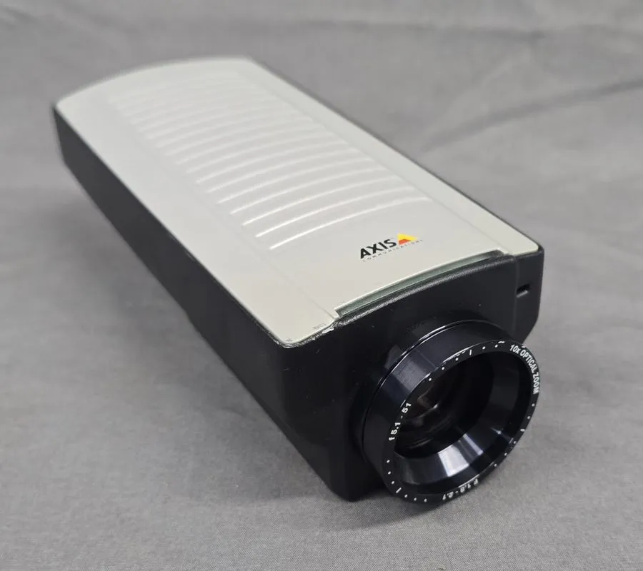 Камера AXIS Communications Q1755 Network Camera 0304-001-01 Optical Zoom