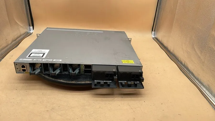 Коммутатор Cisco WS-C3850-48P L V06 48-Port GigE PoE Switch with C3850-NMN-2-10G