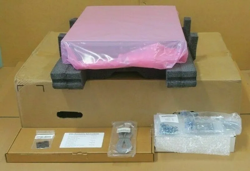 Коммутатор Brocade MP-7840B 24x 16Gb FC 2x 40GbE 16x 10GbE 2U SAN Extension Swit — фото лота 1