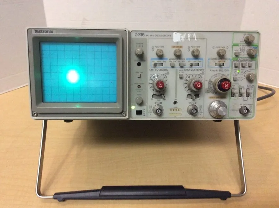 Осциллограф Tektronix AN/USM-488 2235 100 MHz 2 Channel Oscilloscope