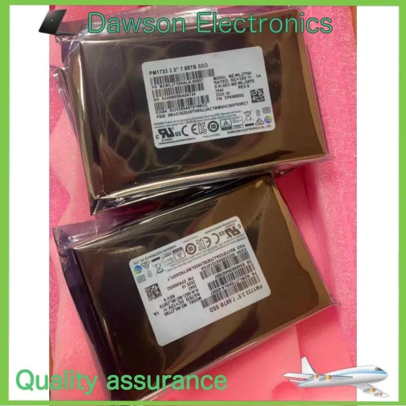 SSD-накопитель 7.68TB Samsung PM1733 SSD DELL 0Y27TR NVME MZ-WLJ7T60 u.2 MZWLJ7T