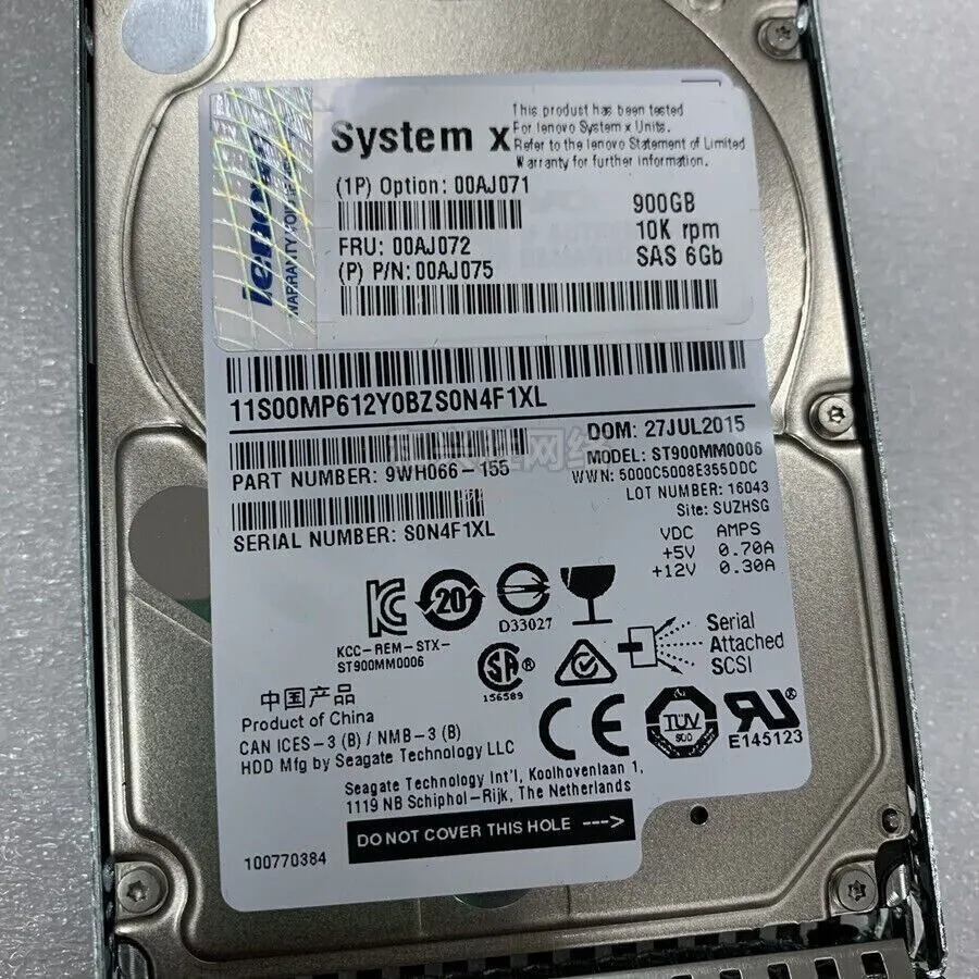 Жёсткий диск Lenovo 0AJ0730 00AJ075 00AJ071 900GB 00AJ072 2.5'' 10K SAS 6Gbs Har