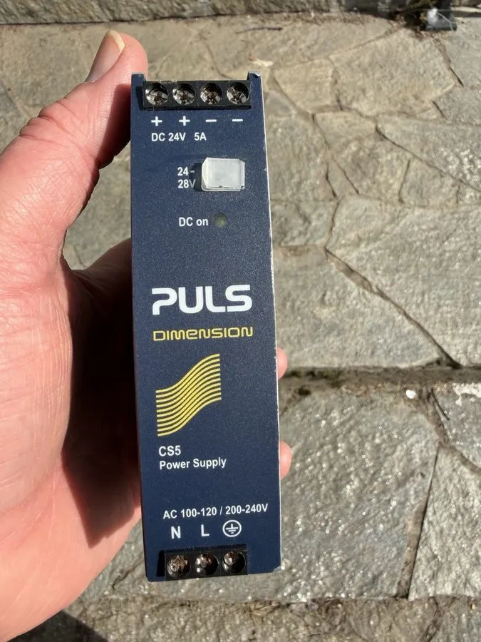 Блок питания PULS DIMENSION CS5.241 DIN Rail Power Supply 24V 5A 120W, 100-240VA