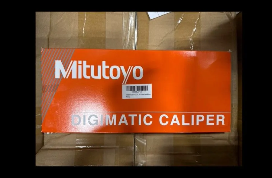 Штангенциркуль 500-197-30 Mitutoyo 200mm/0-8" Absolute Digital Digimatic Vernier