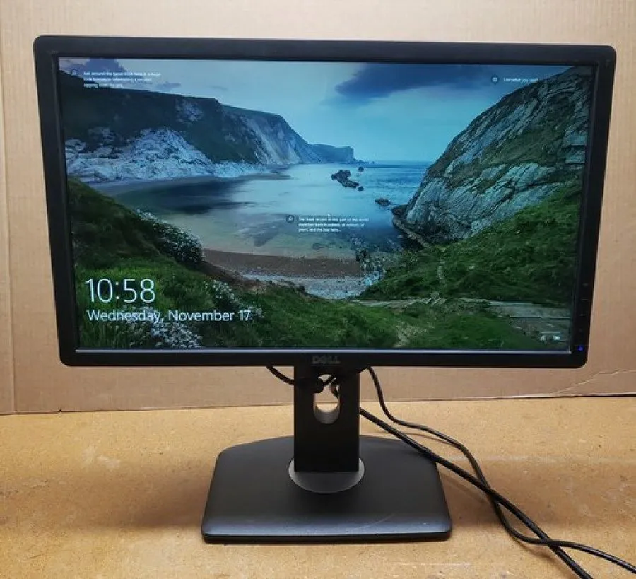 Монитор Dell UltraSharp U2212HMc Monitor 22" Widescreen DVI-VGA-DisplayPort 1920