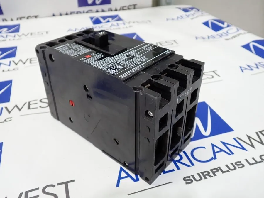 Автоматический выключатель Siemens Sentron Seires Breaker HED43B050 3 Pole 50 Am