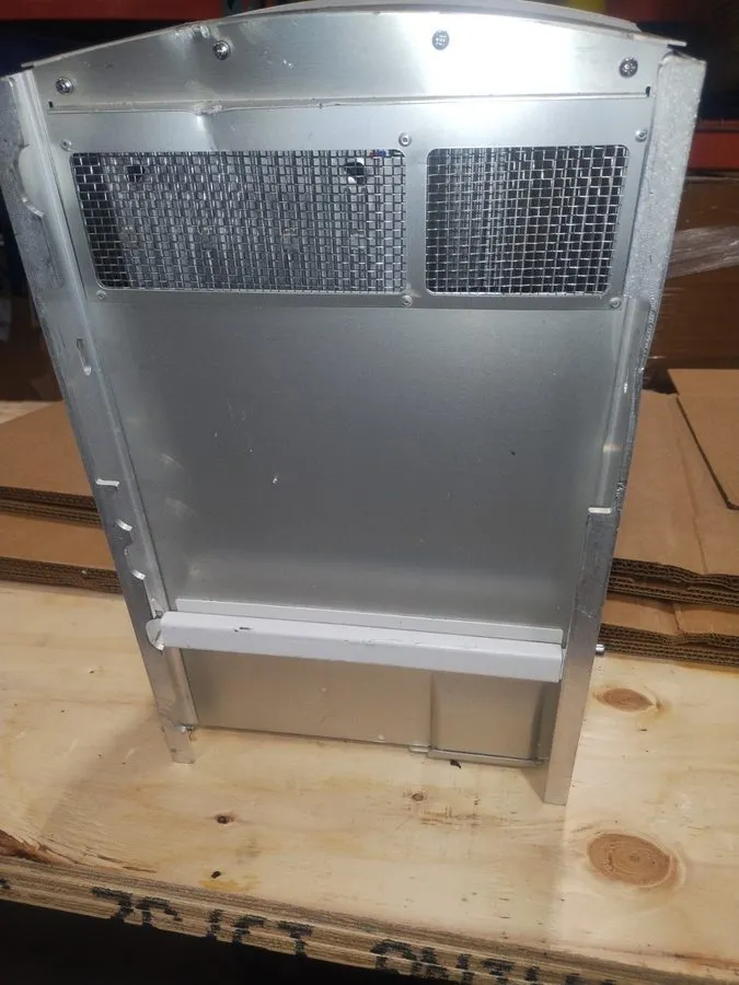 Сервер SolarEdge SESUK-USR0INNN4 Synergy Unit Rough Box