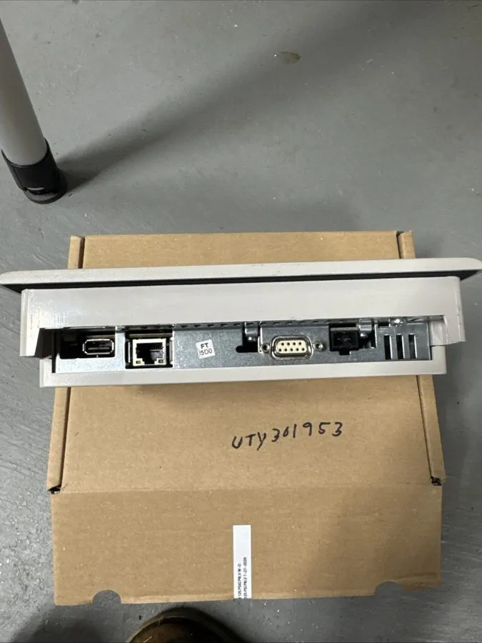 Панель оператора TP177B COLOR PN/DP-6 CSTN 6AV6642-0BA01-1AX1 SIEMENS SIMATIC HM — фото лота 2