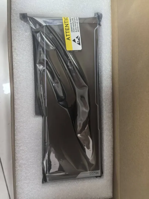 GPU-ускоритель AMD Instinct MI210 64GB HBM2 PCIe 4.0x16 Professional Graphics Ca