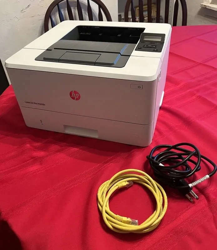 Лазерный принтер HP LaserJet Pro M402N Monochrome Laser Printer Works great w/To — фото лота 1