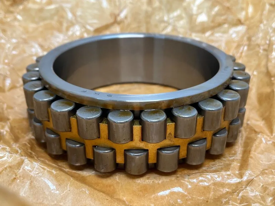 Подшипник SKF NN-3022-KMC/C481 Cylindrical Bearing 110x170x45 mm NN3022 NN-3022-