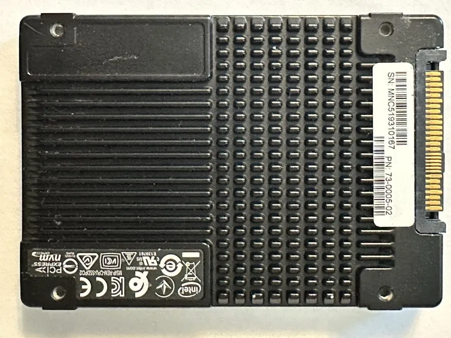 SSD-накопитель Intel Optane P4800x 1.5TB 2.5" 6Gb/s U.2 NVME PCIE SSDPE21K015TA