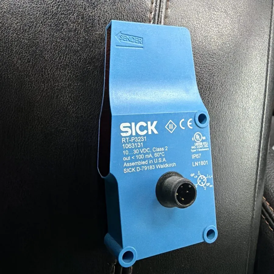 Фотоэлектрический датчик Sick RT-P3231 Photoelectric Switching Sensor 1063131