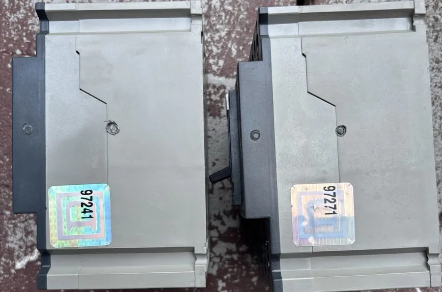 Автоматический выключатель Square D GJL36030M04 3P 480V 30A PowerPact Mag-Gard C