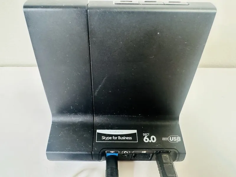 VoIP-шлюз Plantronics Poly W8200B Wireless Bluetooth Charger base and Headset