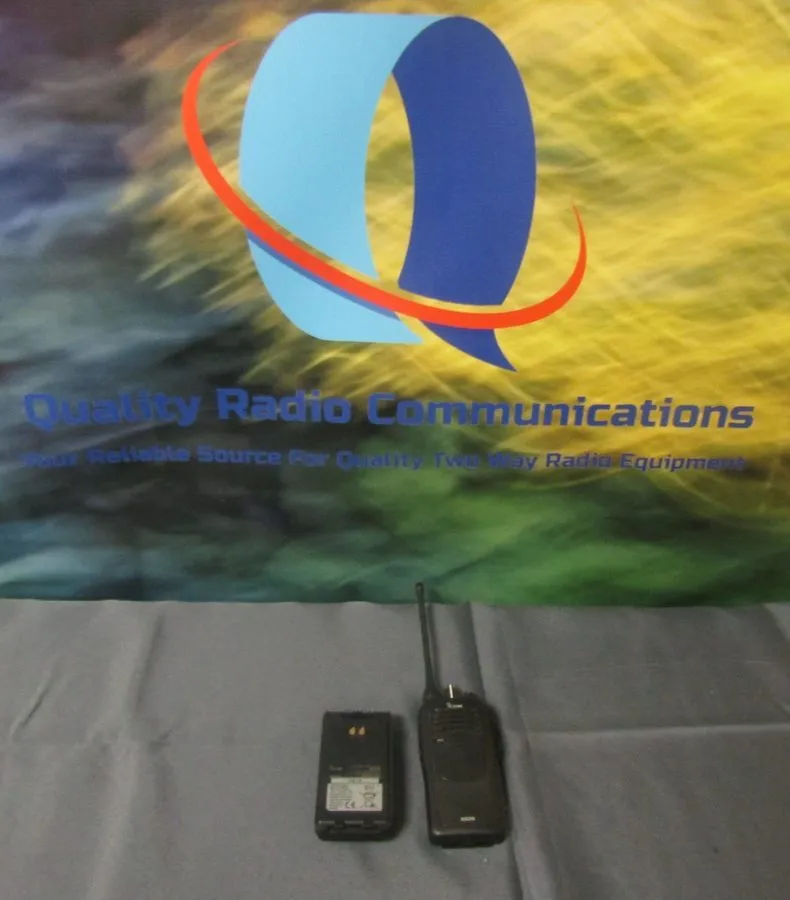 Радиостанция Icom IC-F2000D 2-Way Radio. . Item ID 12 — фото лота 1