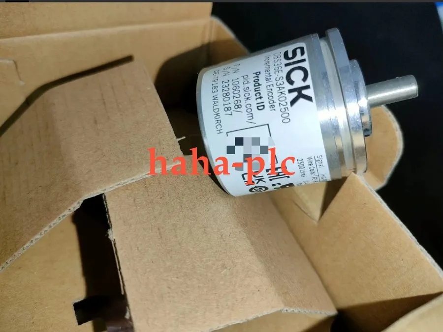 Датчик 1Pc SICK DBS36E-S3AK02500 DE-79183 Encoder FEDEX Y