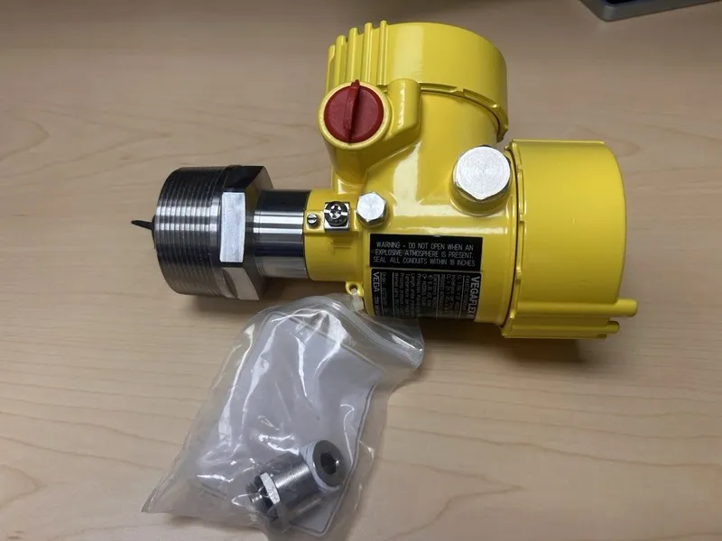 Датчик уровня VEGA VEGAFLEX 81 Level/Ifc Transmitter w/Modbus output. FX81.FDCTK — фото лота 1