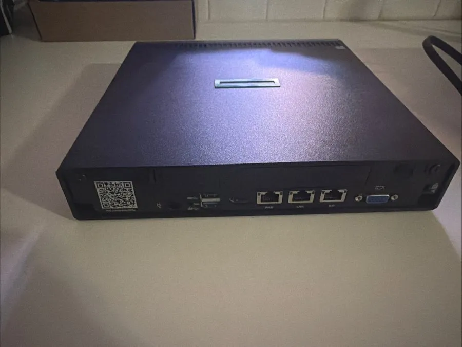 Сервер HPE ProLiant EC200a Managed Hybrid Server Intel Xeon D-1518 4-Core No HDD