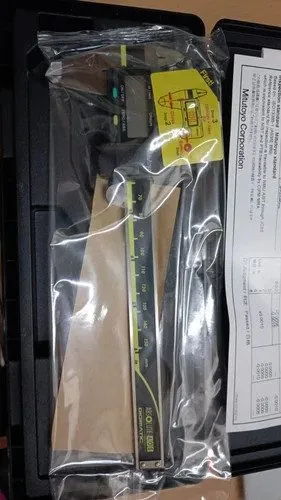 Штангенциркуль Mitutoyo Digital Calipers 0-8in (0-200mm) Model 500-197-30