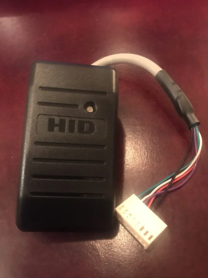 Оборудование видеонаблюдения HID 6005BKB00 Proxpoint Plus Mini Mullion er FW: 06