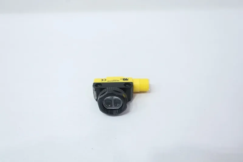 Фотоэлектрический датчик Banner QS18VN6LPQ8 Photoelectric Sensor 10-30VDC, 3500m