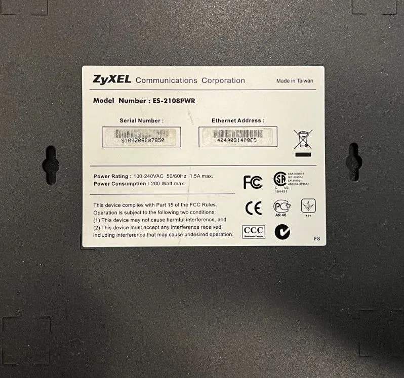 Коммутатор Zyxel ES-2108 Series 8-port Managed Layer 2 Edge Fast Ethernet Switch — фото лота 2