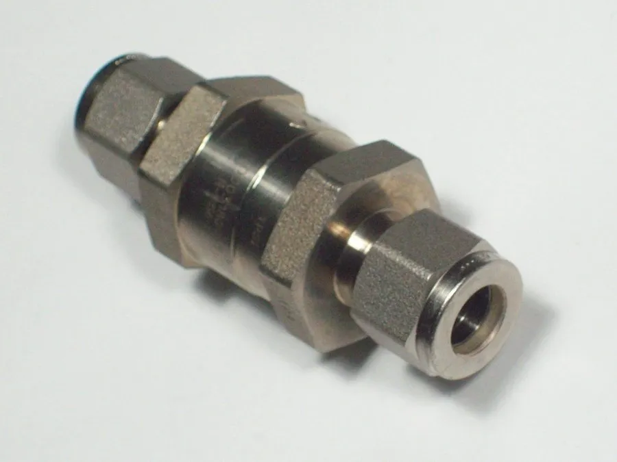 Клапан 1- Swagelok Monel Alloy 400/R-405 Poppet Check Valve, 1/2" OD Tube, M-8C-