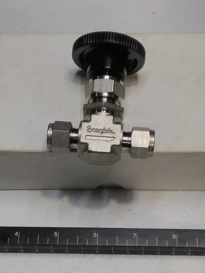 Клапан Swagelok 3/8" Stainless Steel Bonnet Needle Valve SS-1RS6 (LXE9J)