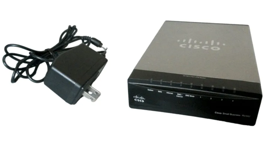 Маршрутизатор Cisco RV042 4-Port 10/100 Wired Router With Power Supply
