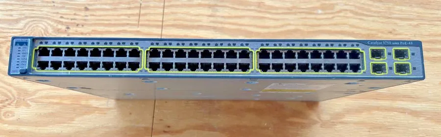 Коммутатор Cisco Catalyst WS-C3750V2-48PS-S 48-Port PoE Switch WS-C3750-48PS-S