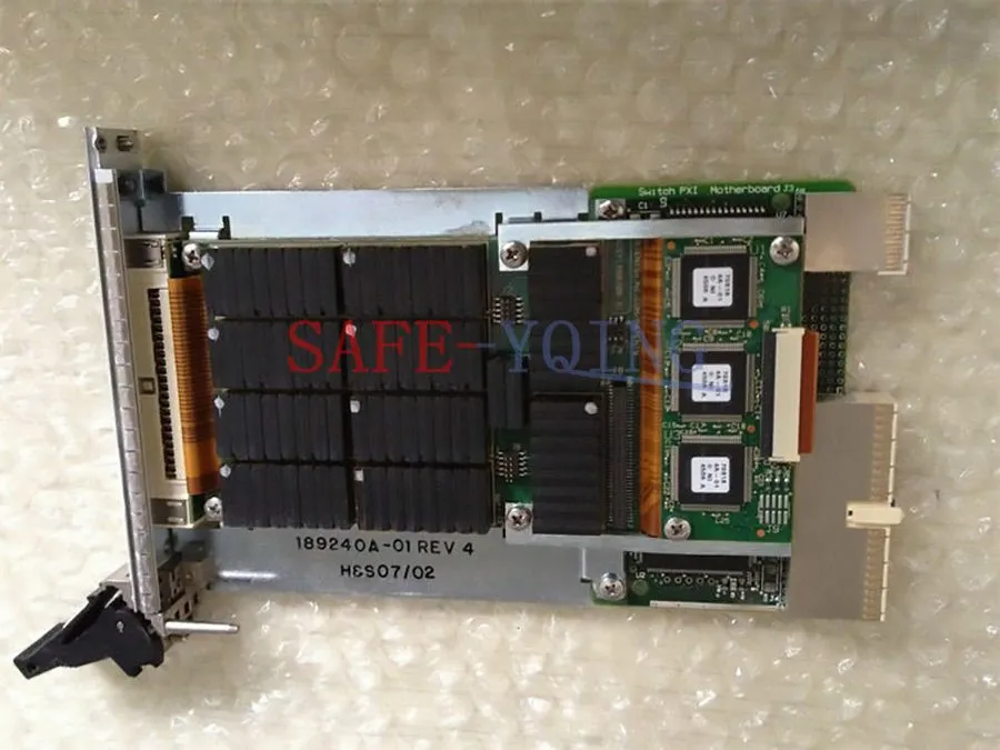 Тестер NI PXI-2530