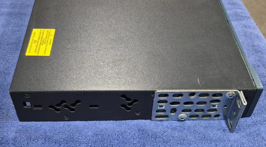 Коммутатор Cisco Catalyst 2960 Plus Series WS-C2960+24TC-L 24-Port 10/100 Switch