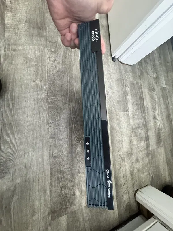 Маршрутизатор Cisco 1921 CISCO1921/K9 V05 2-Port Gigabit Integrated Service Rout