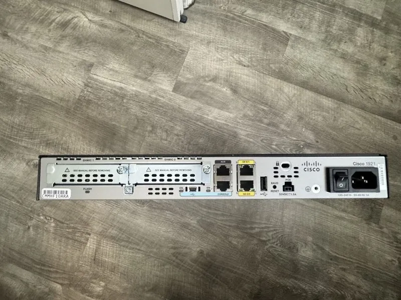 Маршрутизатор Cisco 1921 CISCO1921/K9 V05 2-Port Gigabit Integrated Service Rout — фото лота 3